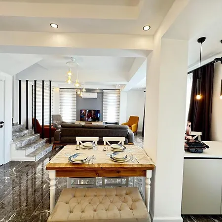 Villa Via Life-1